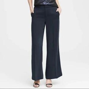 Banana Republic Women's Wide Leg Pants in Navy NWT $89